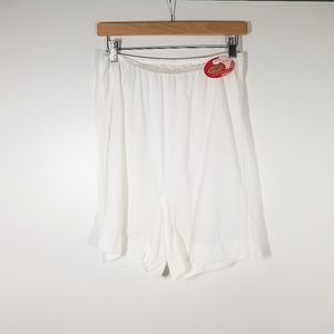 Vintage Sylray White Lingerie Slip Shorts Women Size 8 NWT